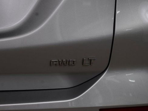 Used 2022 Chevrolet Equinox LT AWD/4WD image 22