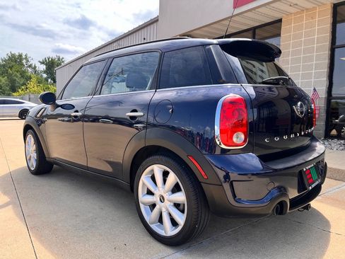 Used 2016 MINI Cooper Countryman S FWD image 3