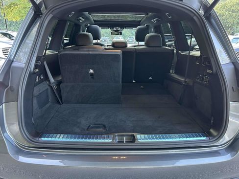 Certified 2025 Mercedes-Benz GLS 450 4MATIC image 10