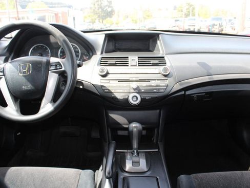 Used 2010 Honda Accord LX image 10
