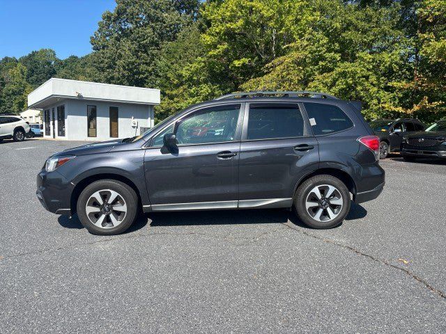 Used 2018 Subaru Forester 2.5i Premium AWD/4WD image 3