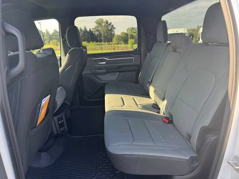 Used 2022 RAM 1500 Big Horn AWD/4WD image 18