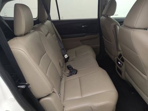 Used 2017 Honda Pilot EX-L image 19