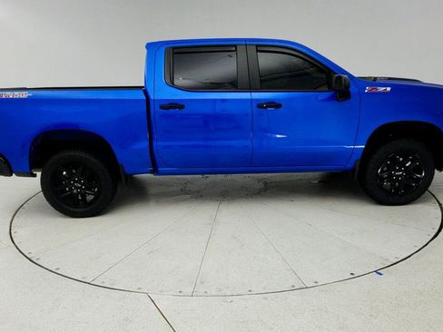 Certified 2025 Chevrolet Silverado 1500 LT Trail Boss w/ Convenience Package II AWD/4WD image 9