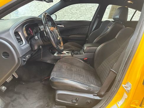 Used 2017 Dodge Charger R/T RWD image 24