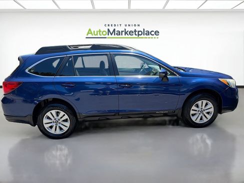 Used 2016 Subaru Outback 2.5i Premium AWD/4WD image 8