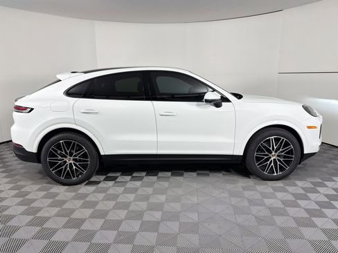 Used 2026 Porsche Cayenne Coupe AWD/4WD image 8