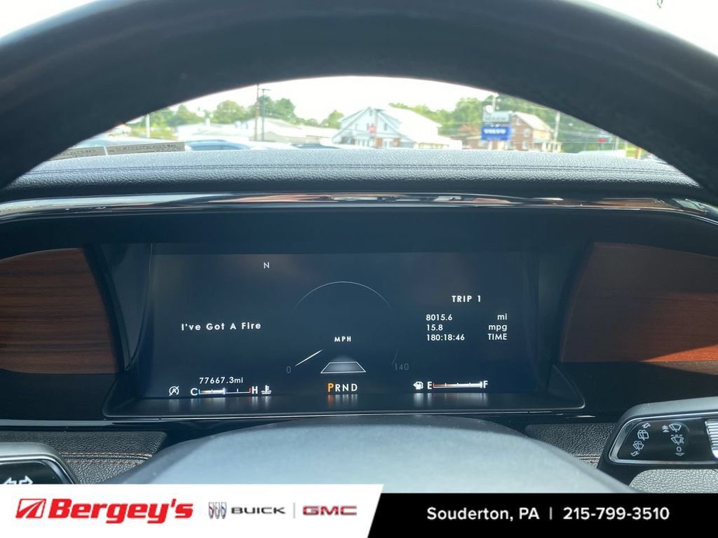 Used 2020 Lincoln Navigator Reserve w/ Equipment Group 208A Reserve AWD/4WD image 13