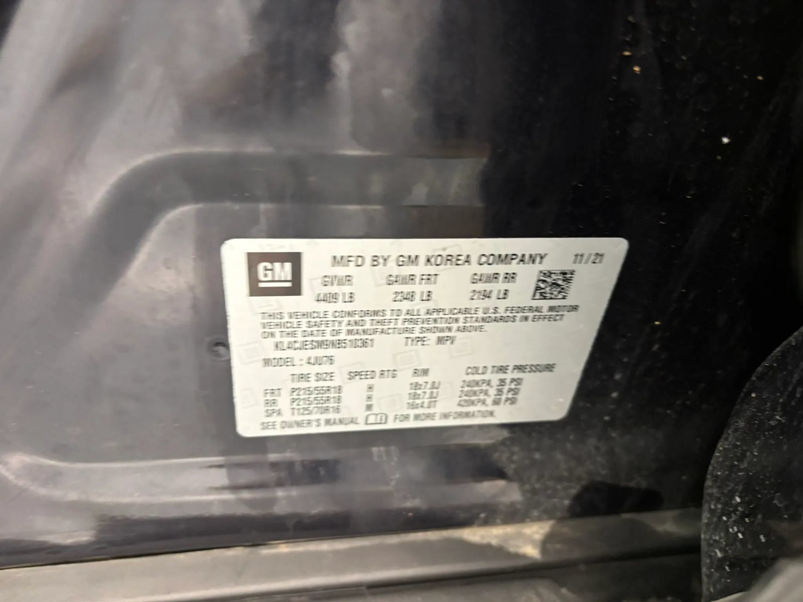 Used 2022 Buick Encore Preferred AWD/4WD image 37