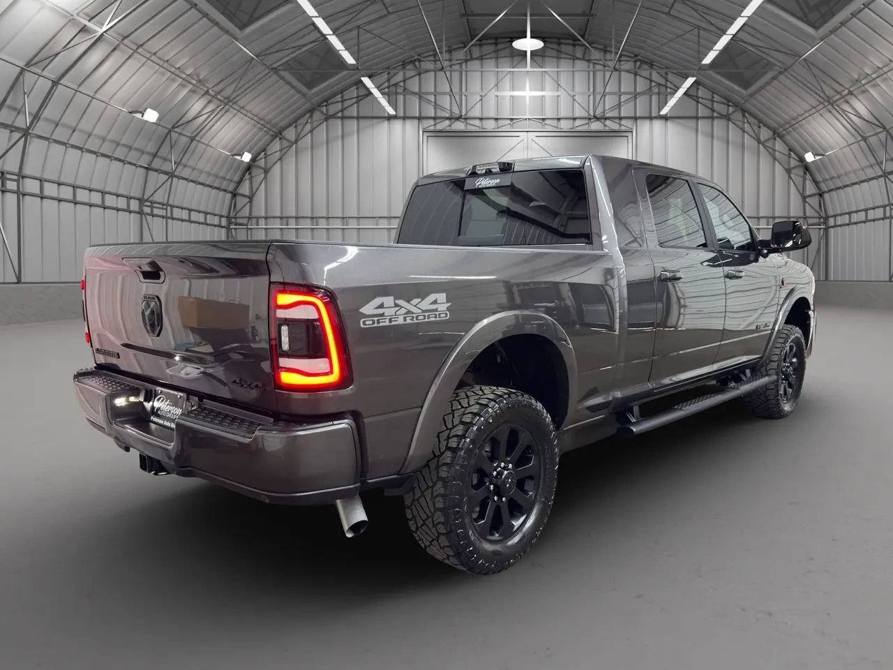 Used 2022 RAM 2500 Laramie w/ Night Edition AWD/4WD image 6