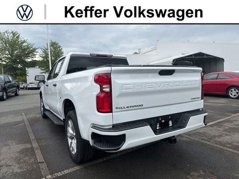 Used 2021 Chevrolet Silverado 1500 Custom RWD image 3
