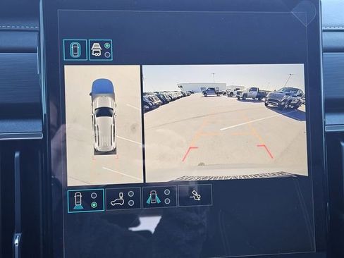 New 2026 GMC Acadia Elevation image 13