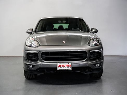 Used 2015 Porsche Cayenne Diesel AWD/4WD image 5