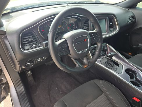 Used 2016 Dodge Challenger SXT w/ Blacktop Package RWD image 10