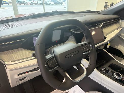 New 2026 Jeep Cherokee Limited image 21