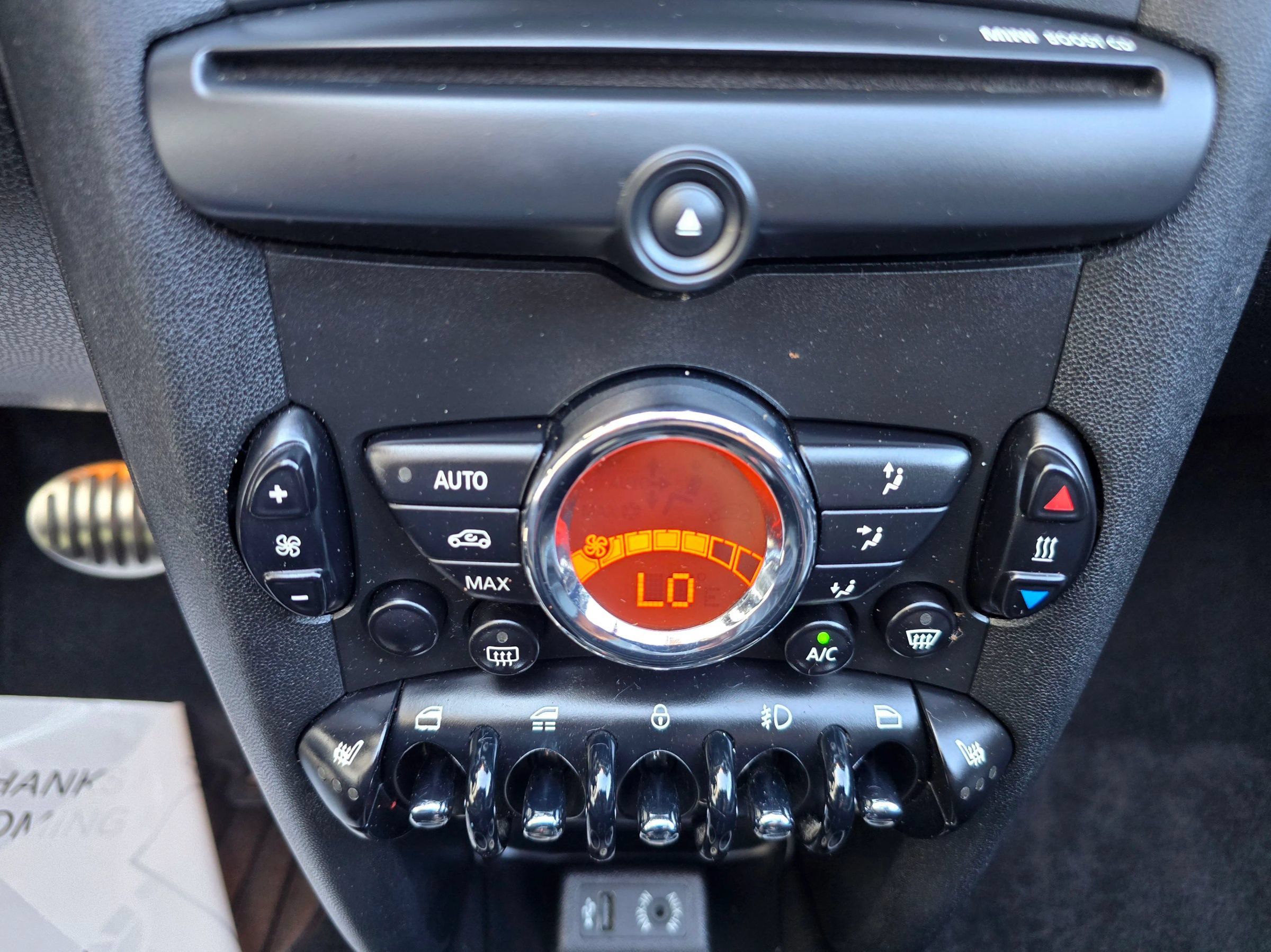 Used 2015 MINI Cooper S FWD image 32