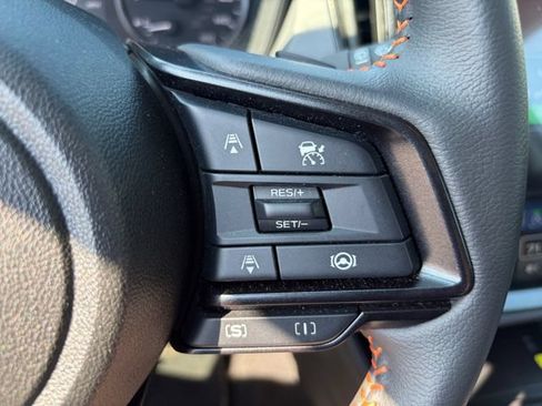 Certified 2024 Subaru Crosstrek 2.5i Limited w/ Crosstrek Mirror Package AWD/4WD image 32