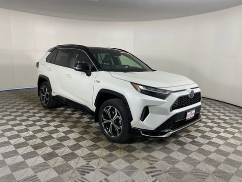 Used 2024 Toyota RAV4 XSE w/ Weather Package image 26