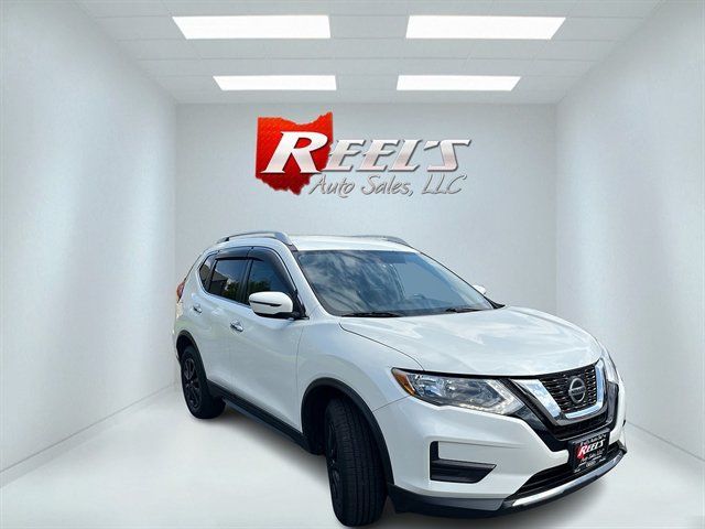 Used 2018 Nissan Rogue SV AWD/4WD image 4