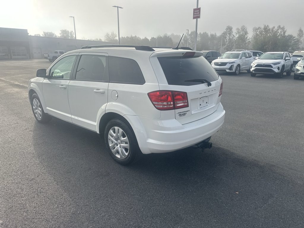 Used 2017 Dodge Journey SE w/ Flexible Seating Group FWD image 6