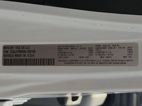 Used 2022 Jeep Gladiator Rubicon w/ Cold Weather Group image 34