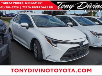 Certified 2024 Toyota Corolla LE FWD video 1