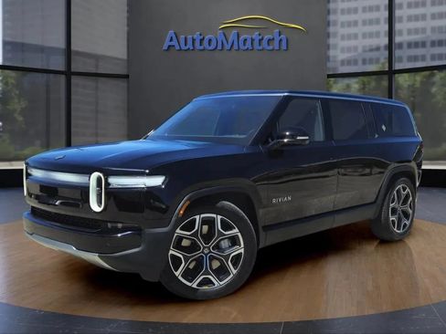 Used 2025 Rivian R1S Adventure AWD/4WD image 5