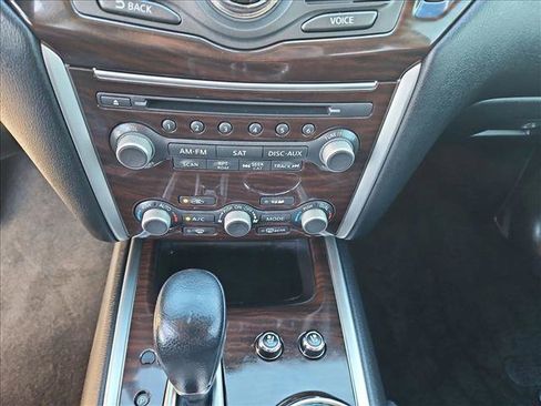 Used 2015 Nissan Pathfinder Platinum w/ Cargo Package image 15