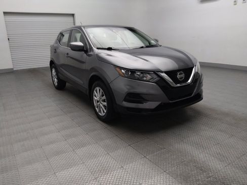 Used 2021 Nissan Rogue Sport S image 13