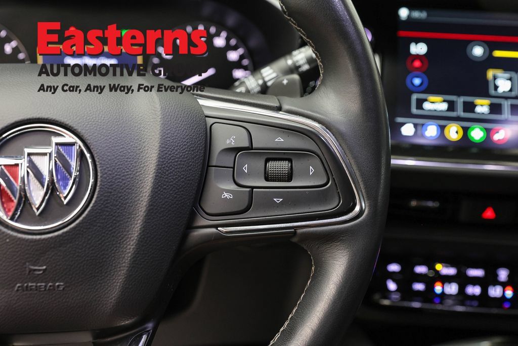 Used 2022 Buick Envision Preferred FWD image 18