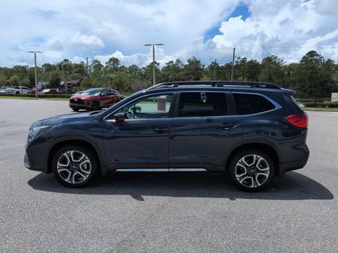 Used 2025 Subaru Ascent Limited w/ Popular Package #1 AWD/4WD image 8