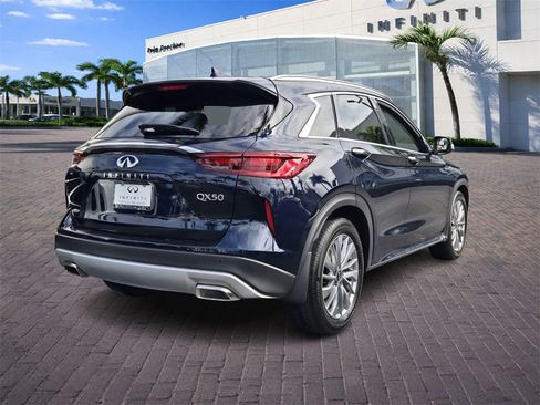 Certified 2025 INFINITI QX50 Luxe image 7