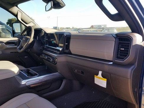 New 2026 Chevrolet Silverado 2500 LTZ w/ LTZ Convenience Package image 12