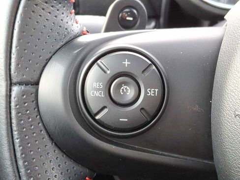 Used 2019 MINI Cooper Clubman S w/ Storage Package image 17