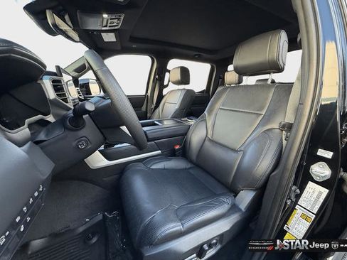 Used 2025 Toyota Tundra Platinum w/ TRD Off-Road Package AWD/4WD image 10