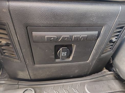 Used 2018 RAM 1500 Big Horn AWD/4WD image 22