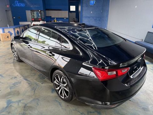 Used 2018 Chevrolet Malibu LT w/ True North Edition FWD image 12
