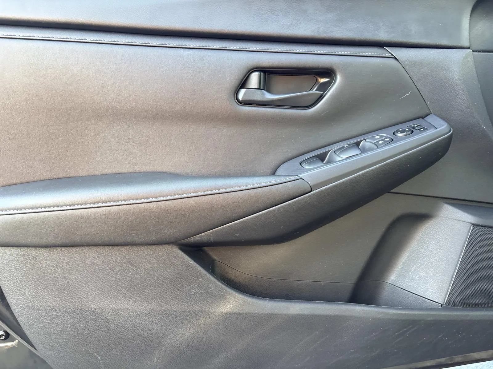Used 2024 Nissan Sentra S FWD image 22
