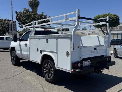 Used 2017 Chevrolet Silverado 2500 W/T RWD image 4