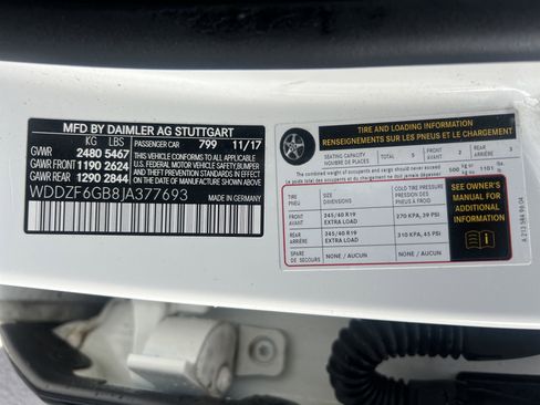 Used 2018 Mercedes-Benz E 400 4MATIC Sedan image 37