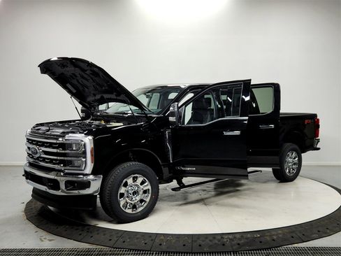 New 2026 Ford F250 Lariat w/ Lariat Ultimate Package image 11