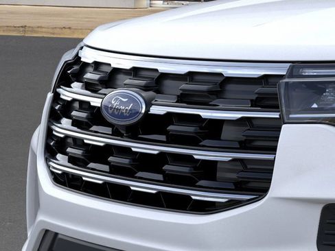 New 2026 Ford Explorer Active image 17