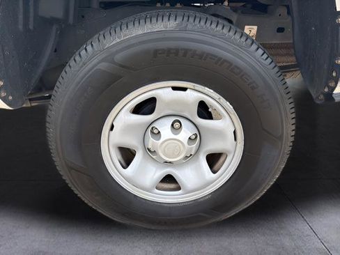 Used 2019 Toyota Tacoma SR w/ SR Convenience Package image 30