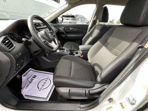 Certified 2020 Nissan Rogue S image 59