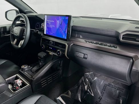 Certified 2024 Toyota Tacoma TRD Sport w/ TRD Sport Premium Package image 25