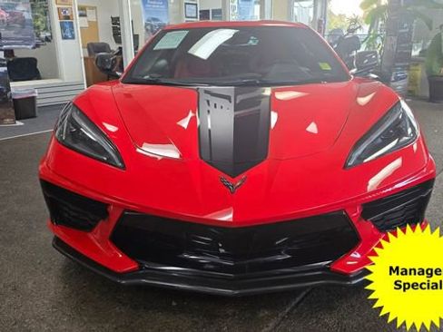 Used 2024 Chevrolet Corvette Stingray Coupe image 2