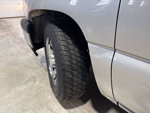 Used 2006 Chevrolet Silverado 1500 W/T image 3