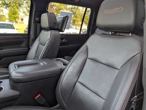 Used 2021 Chevrolet Suburban High Country w/ Max Trailering Package AWD/4WD image 25