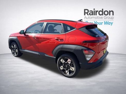 Used 2025 Hyundai Kona SEL AWD/4WD image 5