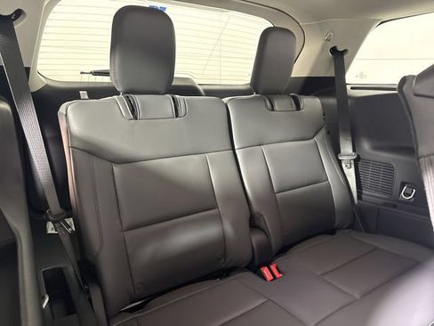 New 2026 Ford Explorer Active w/ Active Comfort Package AWD/4WD image 18